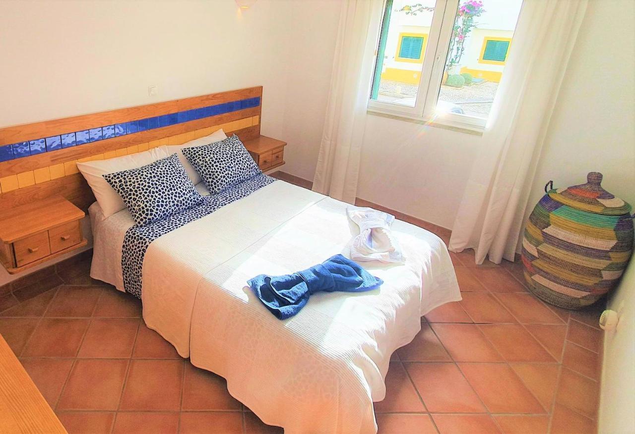 Nice 2 Bedroom Apartment Groundfloor Swimming Pool Ταβίρα Εξωτερικό φωτογραφία
